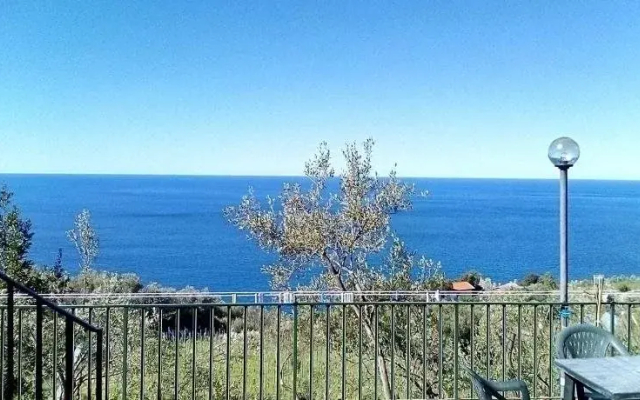 Perla del Levante Hostel