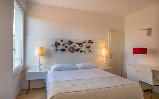 Marina Garden Hotel