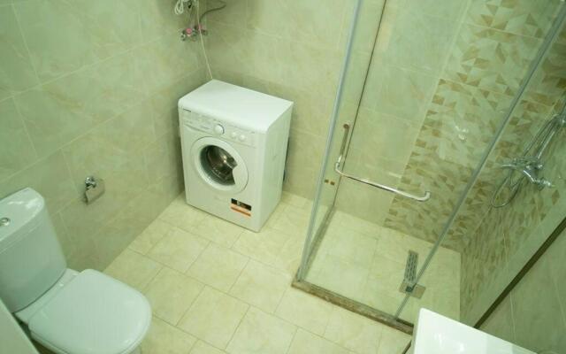 Leo Group Apartment 13-292 Sunrise Batumi
