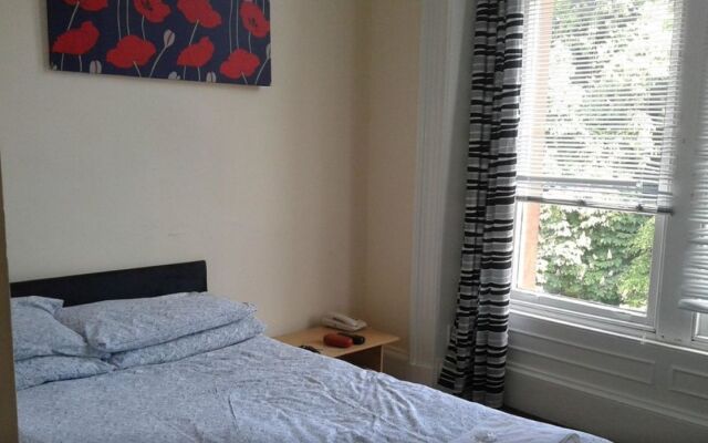 Queenspark Budget Hotels