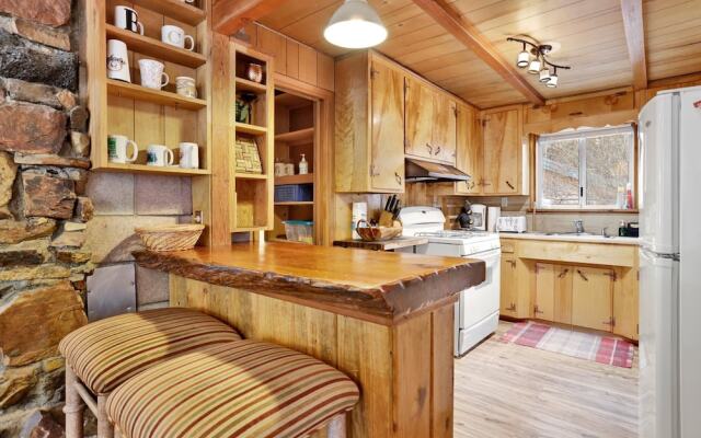 Sunshine Cabin #2324