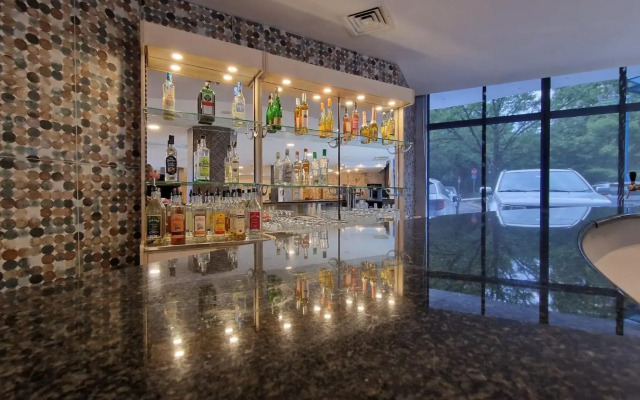 Aphrodite Hotel
