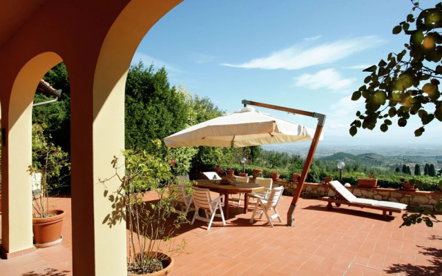 Spacious Villa in Carmignano With Private Swimming Pool