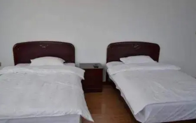 Mohebeilv International Youth Hostel