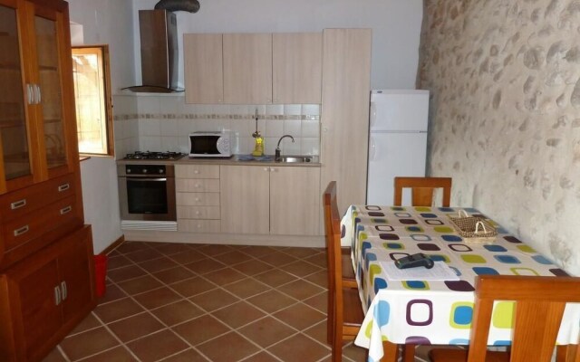 Casitas Gorgos - Monty's