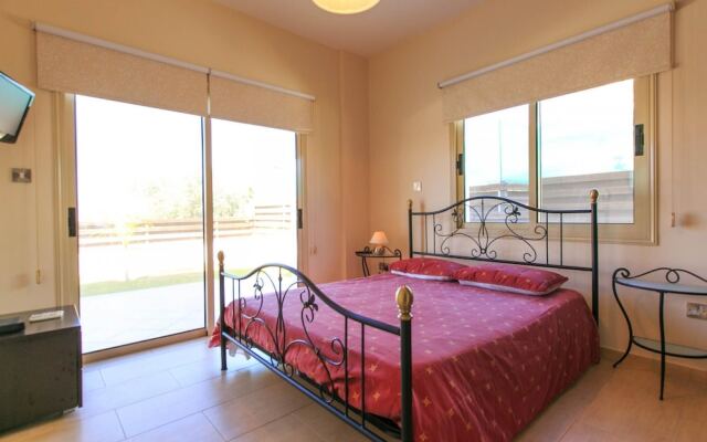 Villa Rose Large Private Pool Walk to Beach Sea Views A C Wifi - 2184