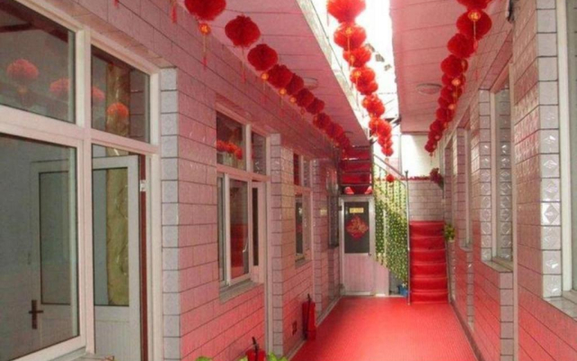 Xinlong Hotel