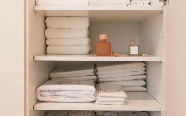 PYR Select Plaza Santa Ana