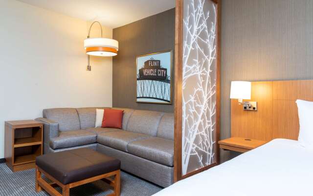 Hyatt Place Flint / Grand Blanc