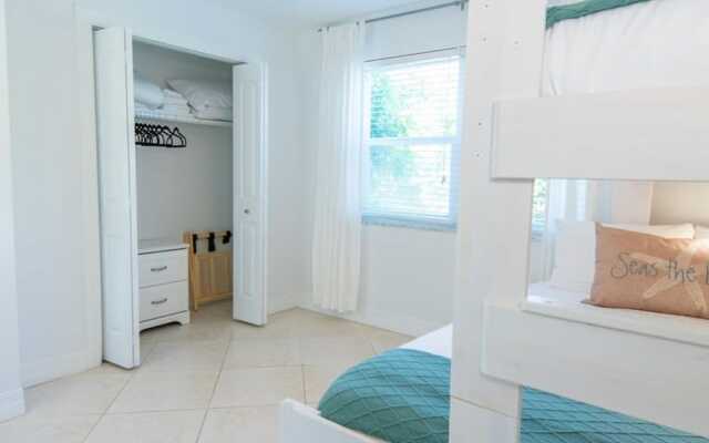 Secluded Beachfront Vibes Surf Pet Friendly