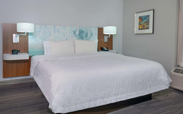 Hampton Inn & Suites Atlanta Buckhead Place