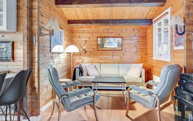 Peaceful Holiday Home in Hemmet near Sea