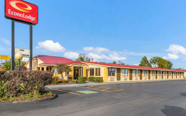 Econo Lodge Norwalk