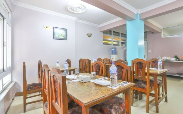 OYO 552 Hotel President