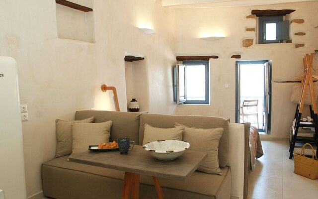 Esperia Luxury Suites