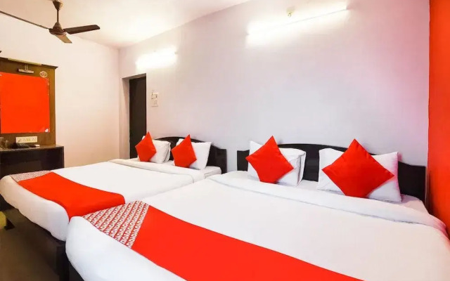 OYO Flagship 36422 Hotel Maruthi