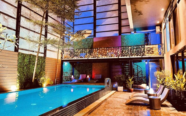 The H Hotel Phnom Penh