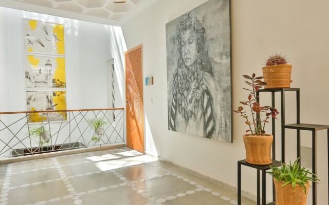 Suite Azur Hotel