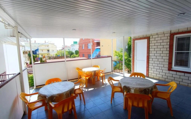 Guest House on Mayora Vityazya 26