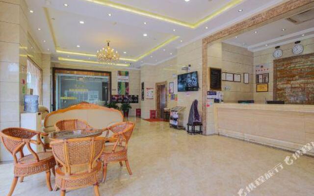 Yuntai Business Hotel