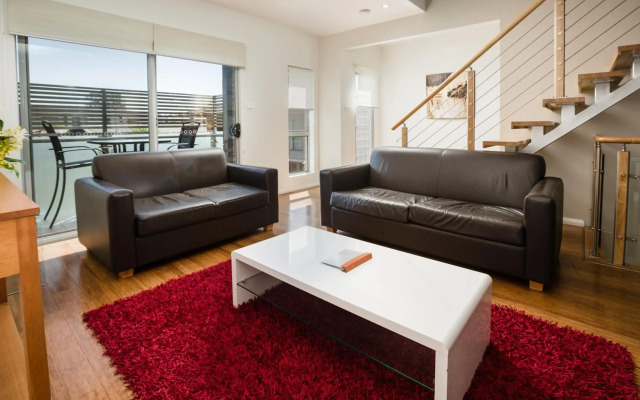 Charlestown Executive Apartments