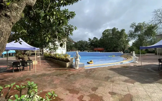 Aron Resort & Spa Lonavala