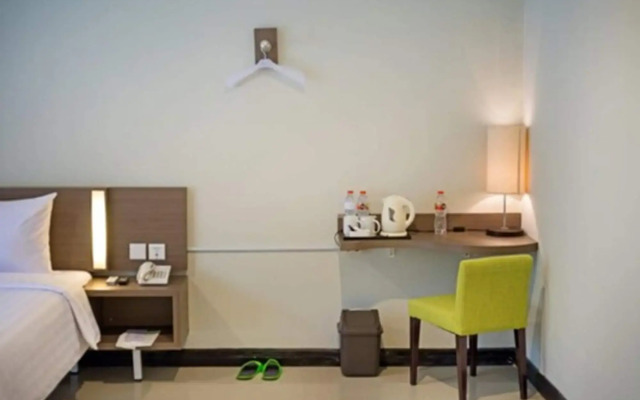 Whiz Prime Hotel Darmo Harapan Surabaya