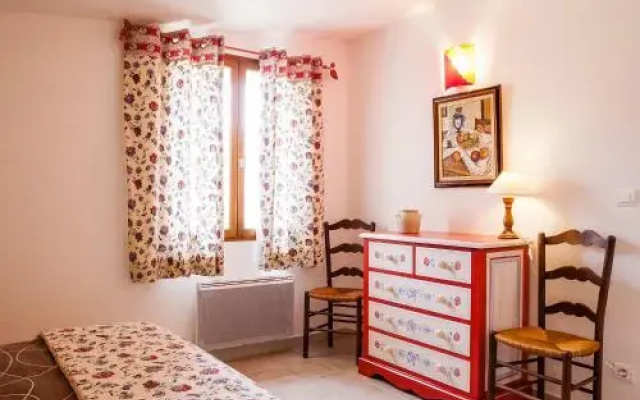 Holiday Home Aubignane La bergerie de Panturle