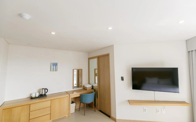 Bk Hotel Jeju