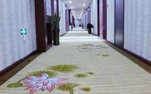 Wuhan Lianzi Lake Boutique Hotel