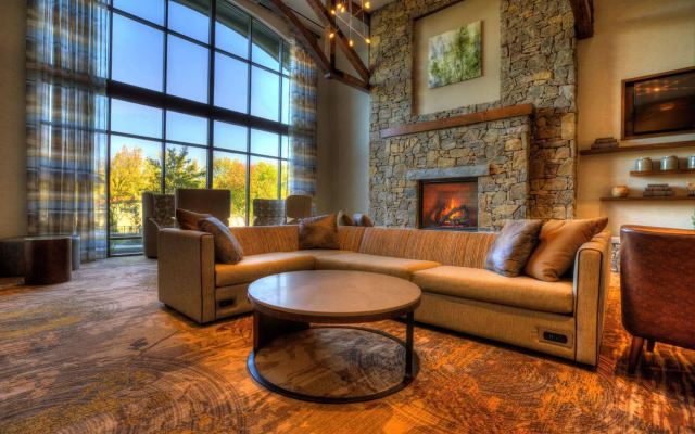 Courtyard by Marriott Pigeon Forge