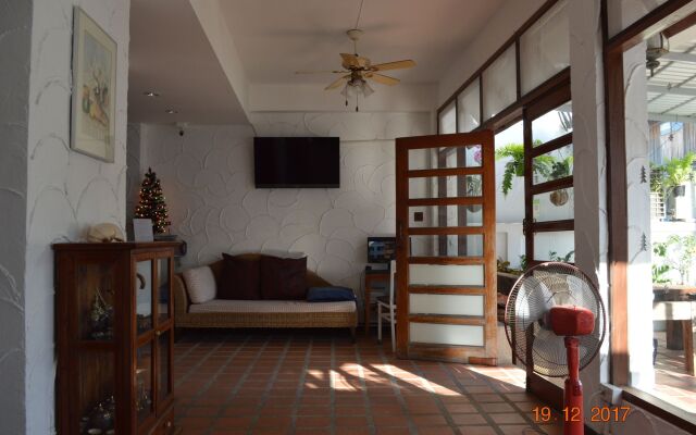 Tongmee Guest House