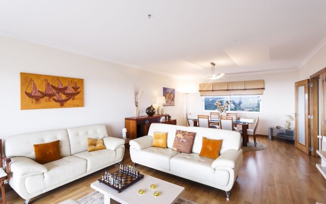 Ericeira Luxury Apartment