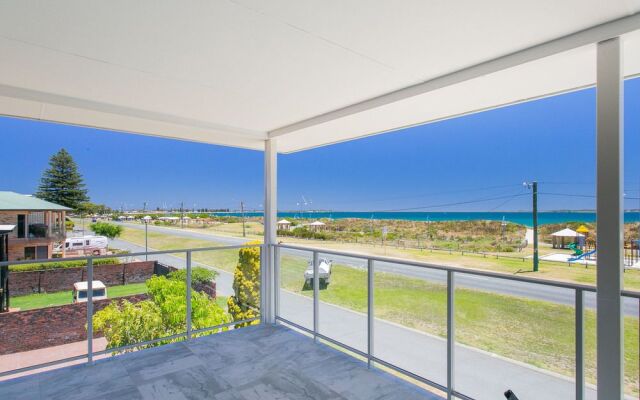 Beach Rd Villas by Rockingham Apartments