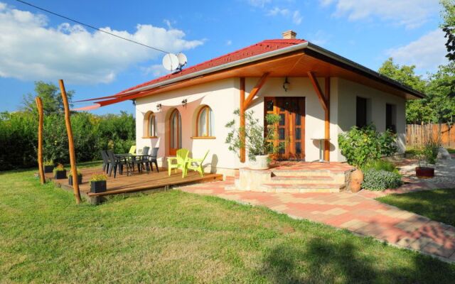 Holiday Home Balaton H2070