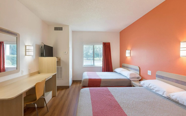 Motel 6 Columbia, SC - Fort Jackson Area
