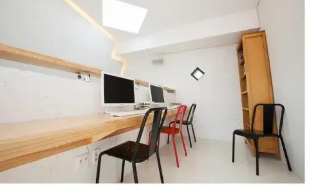 Mir Guesthouse - Hostel