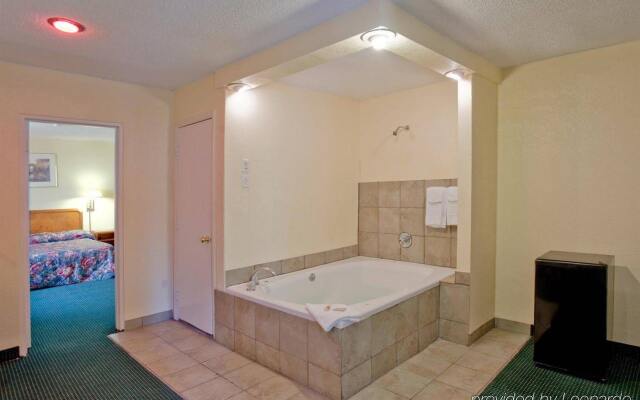 Americas Best Value Inn Savannah