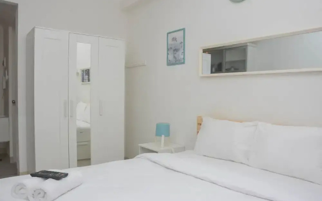 Stunning And Comfy Studio At Signature Park Grande Apartment