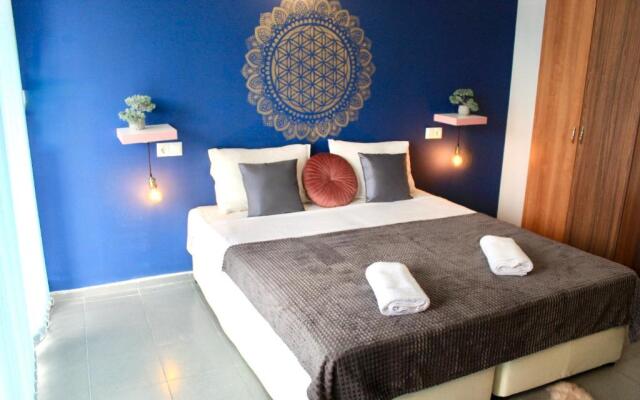 Sunset Art Hotel