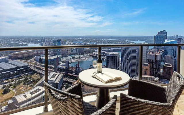 Meriton Suites Kent Street, Sydney