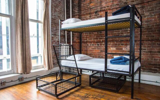 Cambie Hostel Gastown