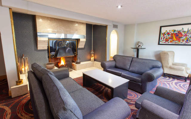 Best Western Plus White Horse Hotel