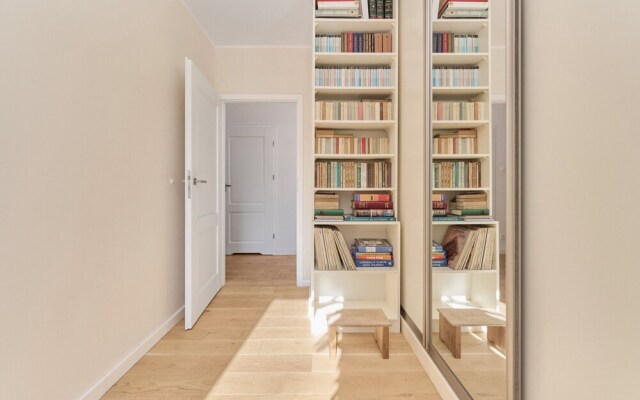 Poznan Apartment With Garden by Renters