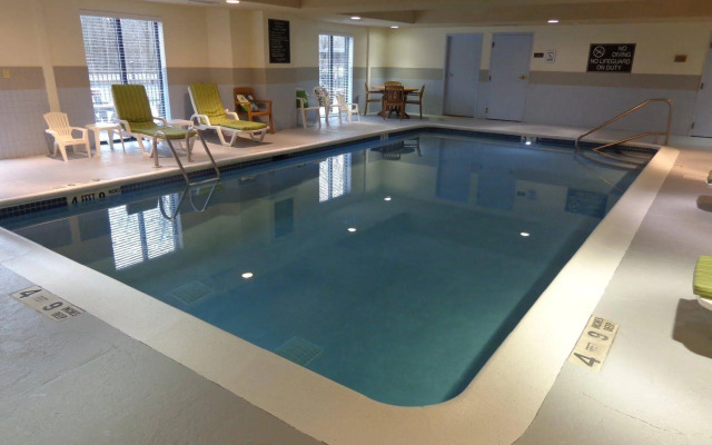 Sleep Inn & Suites Queensbury - Lake George