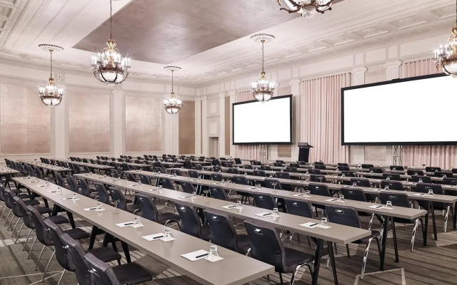 THE MIDLAND HOTEL, Chicago, a Tribute Portfolio Hotel