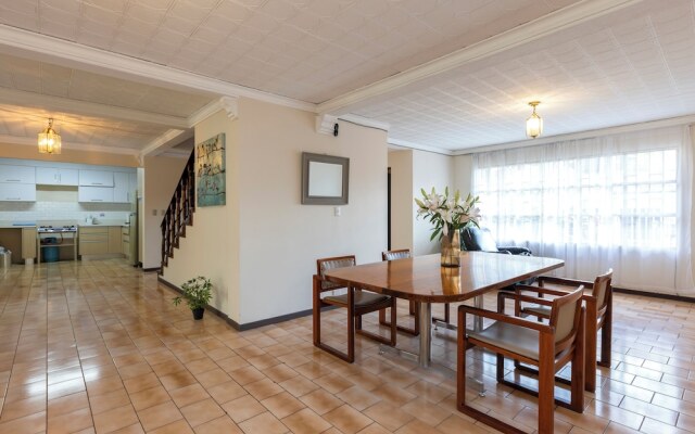 Cata Bed Breakfast