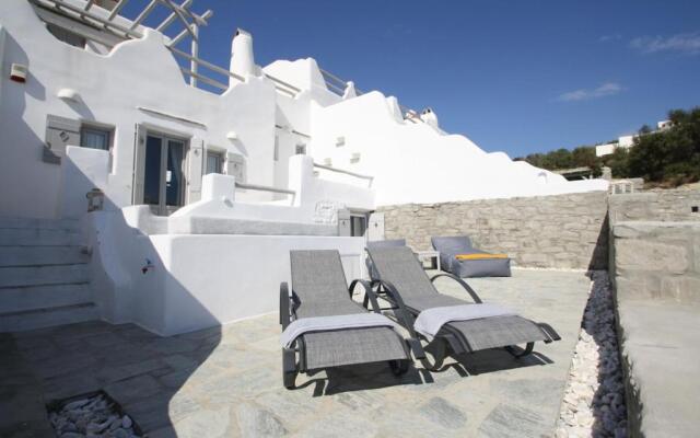 Villa Elpida · 3-bed villa with stunning sea views, plunge pool