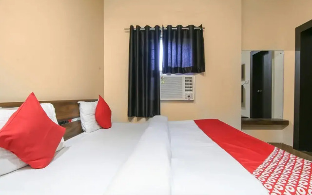 Hotel Crystal Riverside by OYO Rooms