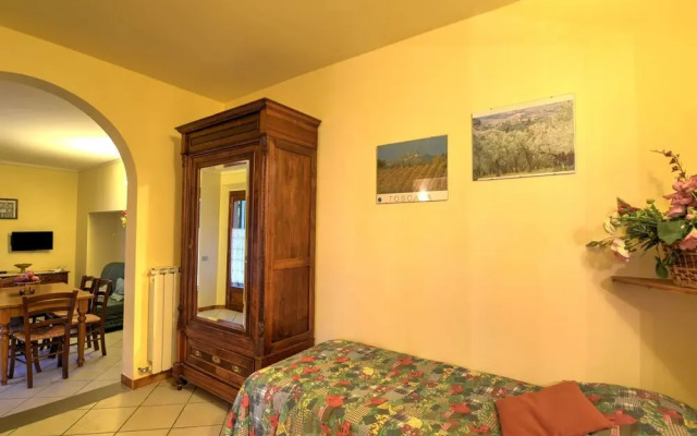 Panoramic Apartment with Communal Pool And Private Garden